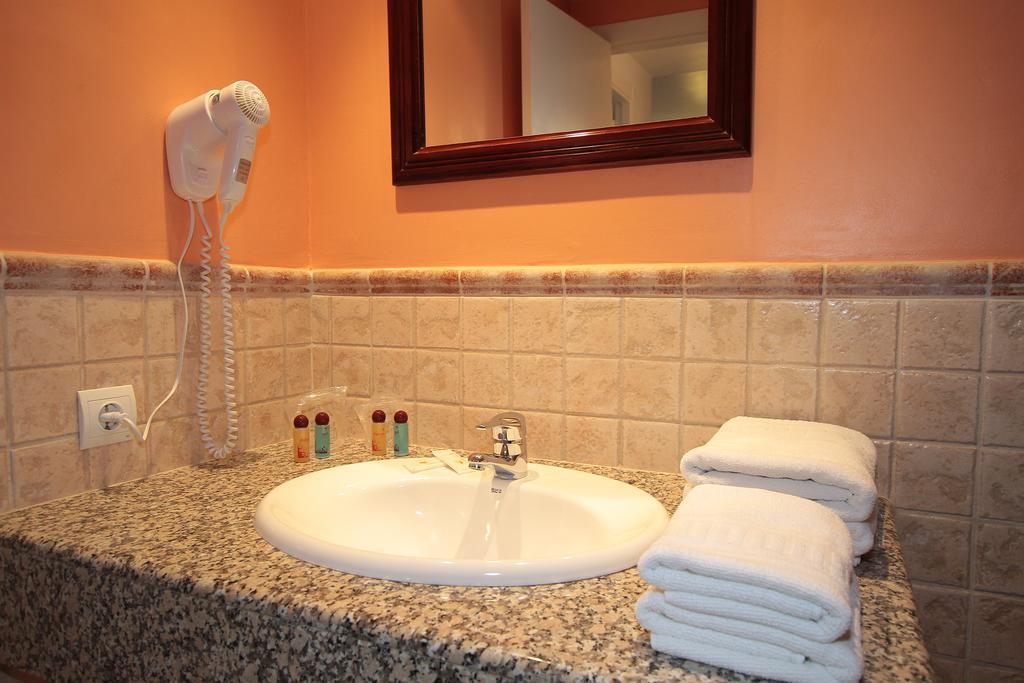 Apartamentos Ripoll Ibiza Zewnętrze zdjęcie